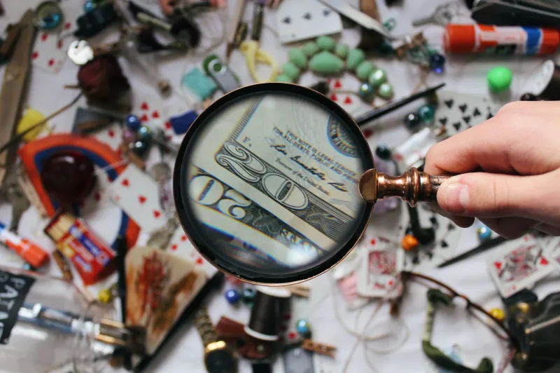 Hooked on Clues: How Puzzle Obsession Trains Your Brain to Suspect Everything